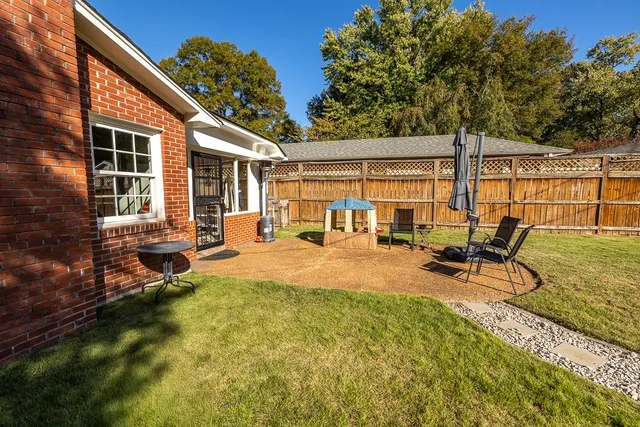 $315,000 | 4401 Charleswood Avenue, Memphis, TN 38117