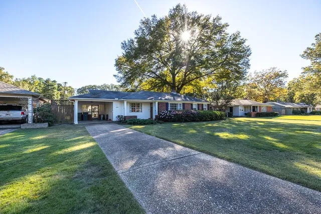 $315,000 | 4401 Charleswood Avenue, Memphis, TN 38117