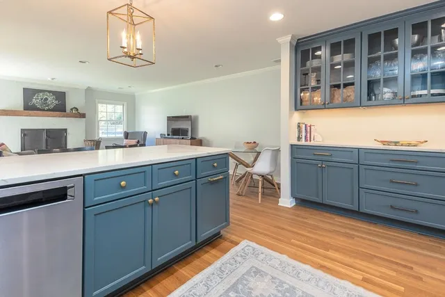 $315,000 | 4401 Charleswood Avenue, Memphis, TN 38117