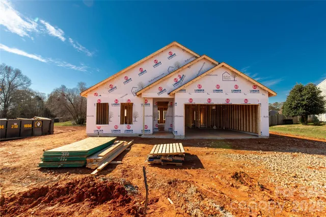 $399,900 | 144 Longlea Drive, Clover, SC 29710