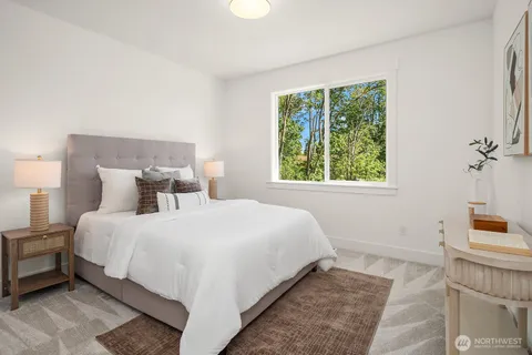$1,249,800 | 10702 Southeast 170th Place, Renton, WA 98055