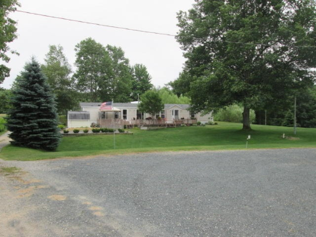 6831 West Deer Road Mears, MI 49436 - Photo 3 of 21 IMG_0376