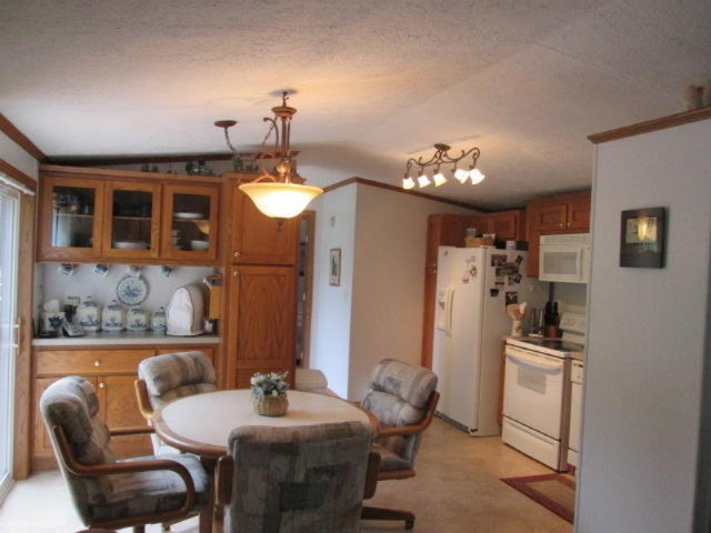 6831 West Deer Road Mears, MI 49436 - Photo 5 of 21 IMG_0358
