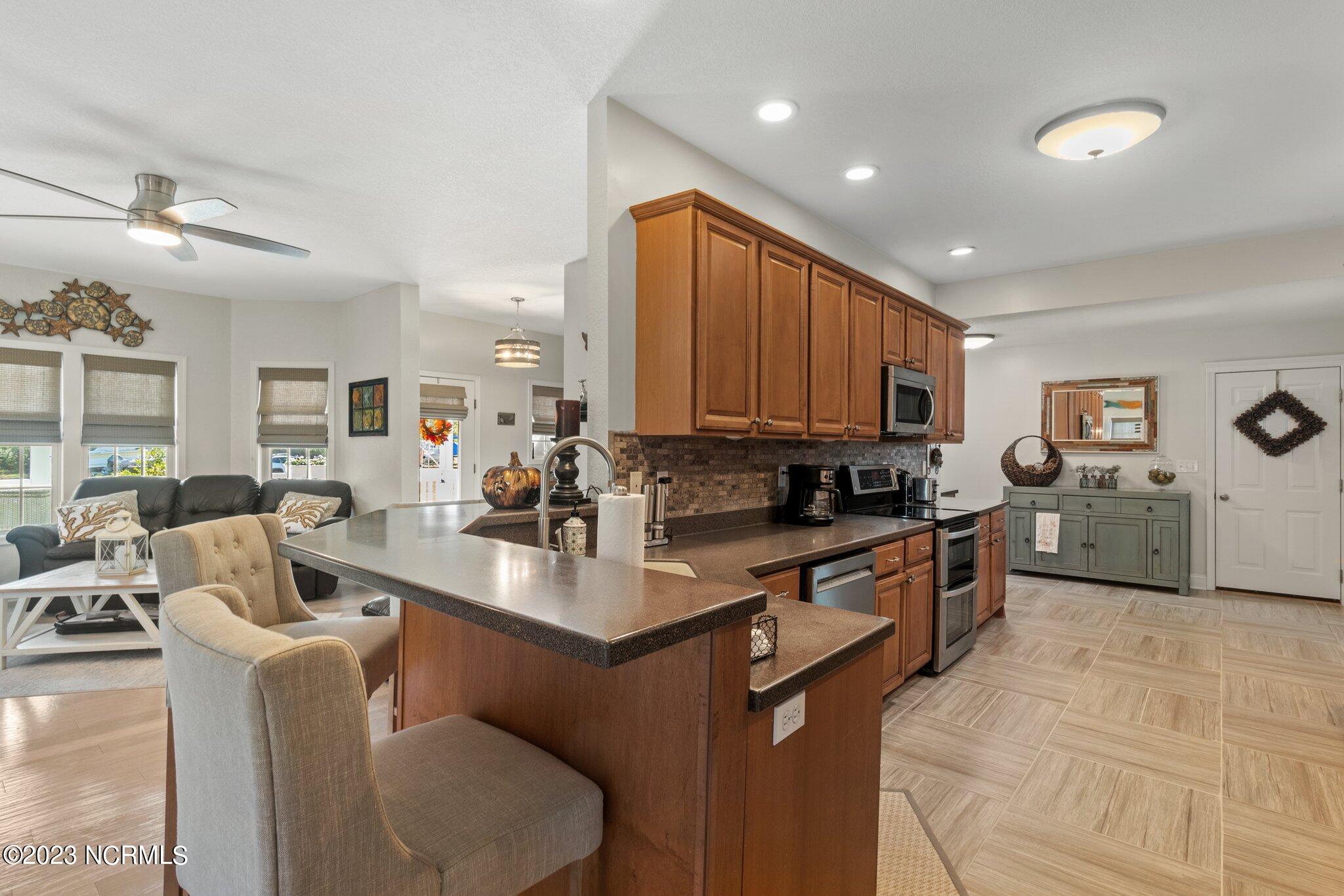 151 Mariners Way Moyock, NC 27958 - Photo 11 of 53 16-web-or-mls-DSC01488