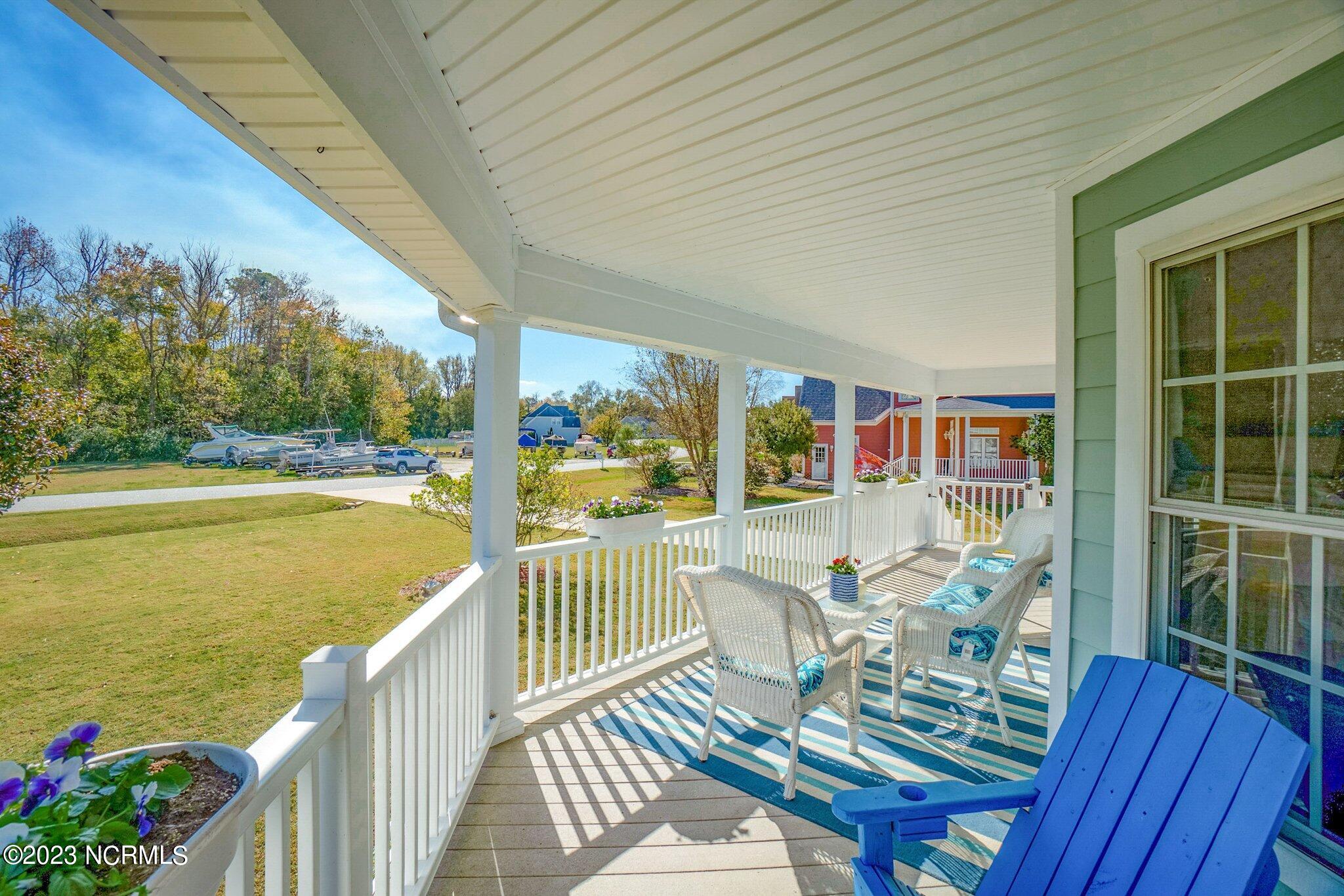 151 Mariners Way Moyock, NC 27958 - Photo 3 of 53 6-web-or-mls-Exterior - TL -8