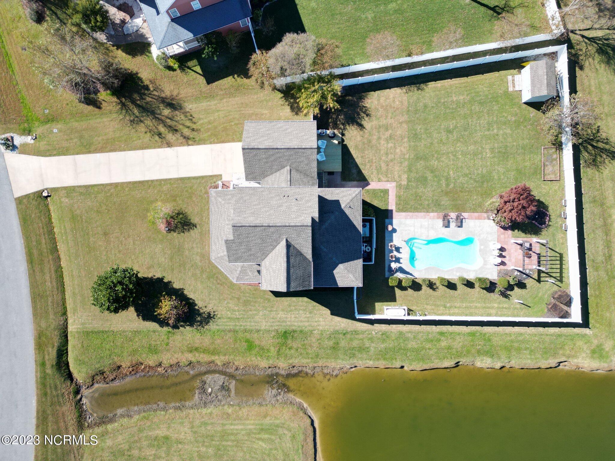 151 Mariners Way Moyock, NC 27958 - Photo 40 of 53 48-web-or-mls-drone4