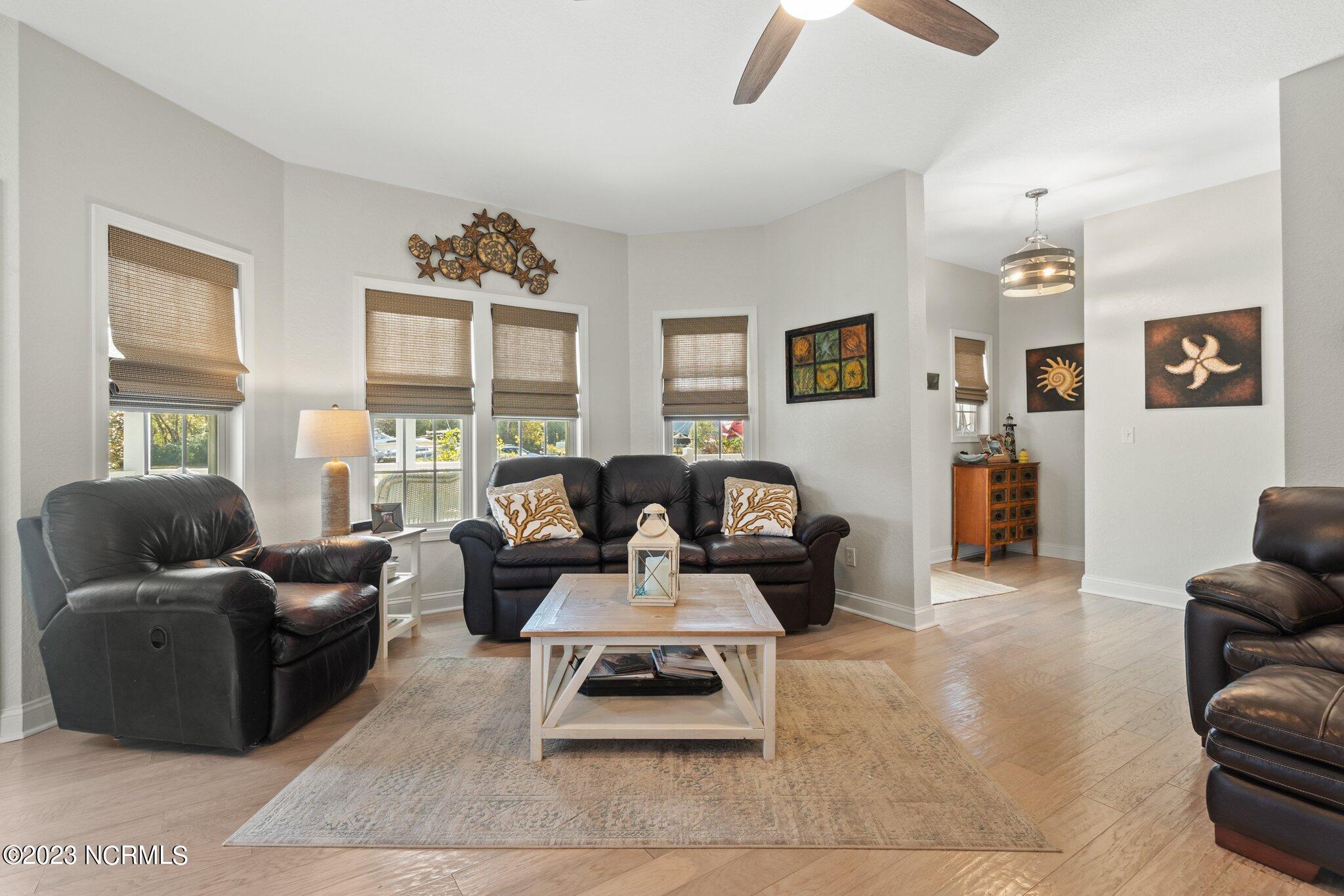 151 Mariners Way Moyock, NC 27958 - Photo 5 of 53 10-web-or-mls-DSC01470