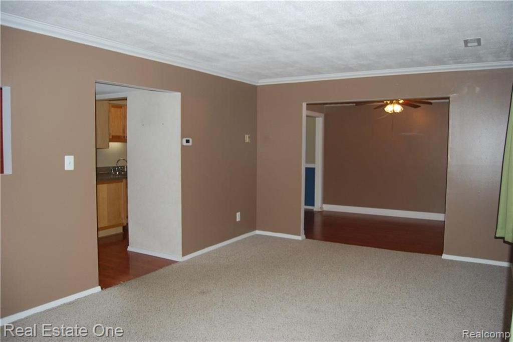 525 East University Drive, Unit 94 Rochester, MI 48307 - Photo 9 of 16