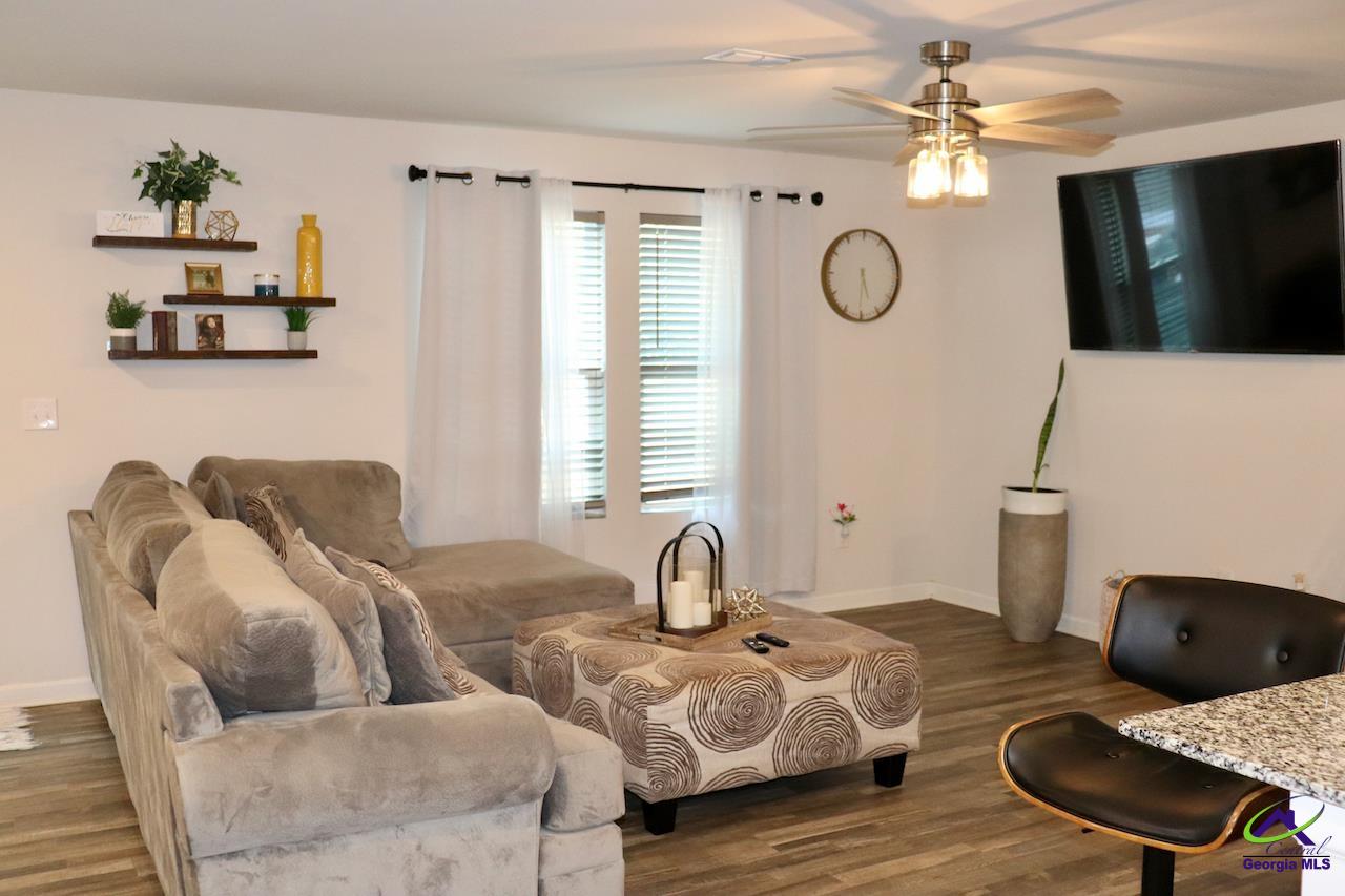 192 Chapman Road Macon, GA 31211 - Photo 3 of 17 Gallery Image 3