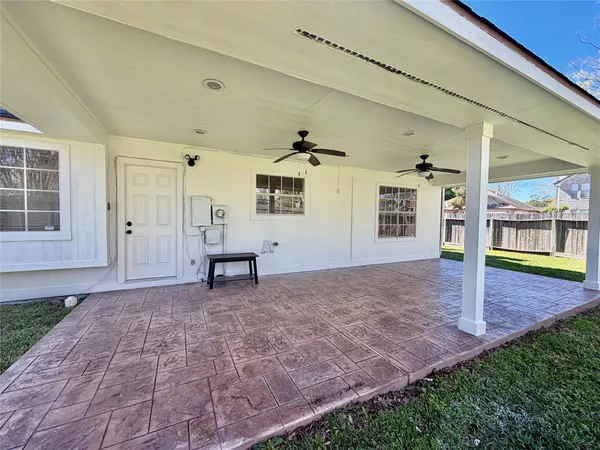 $2,000 | 16907 Dusty Mill Drive West, Sugar Land, TX 77498