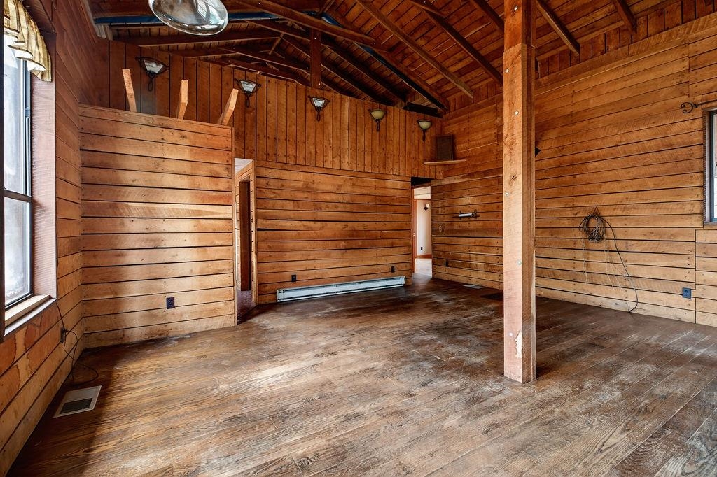 2705 Greenfield Road Afton, VA 22920 - Photo 5 of 46