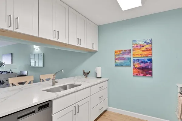 $2,300 | 33 Plantation Drive, Unit 205, Vero Beach, FL 32966