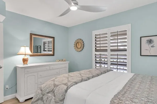 $2,300 | 33 Plantation Drive, Unit 205, Vero Beach, FL 32966