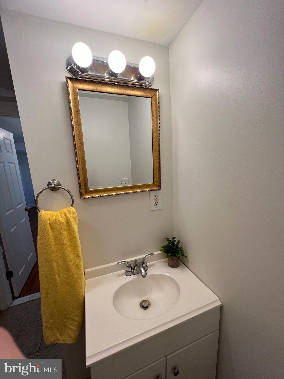 626 Clark Avenue Deale, MD 20751 - Photo 38 of 74 a bathroom with a sink and a mirror