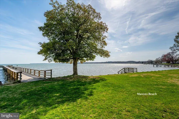 $525,000 | 626 Clark Avenue, Deale, MD 20751