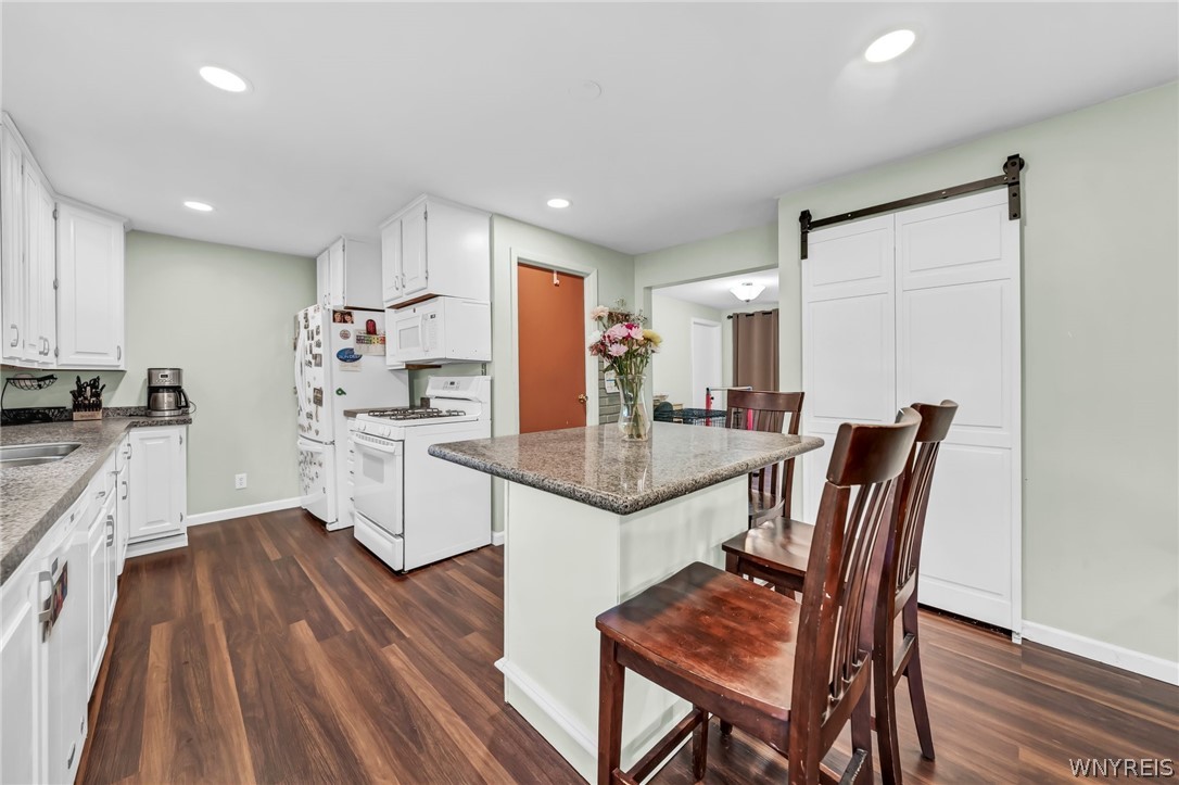 6114 Bear Ridge Road Pendleton, NY 14094 - Photo 12 of 50