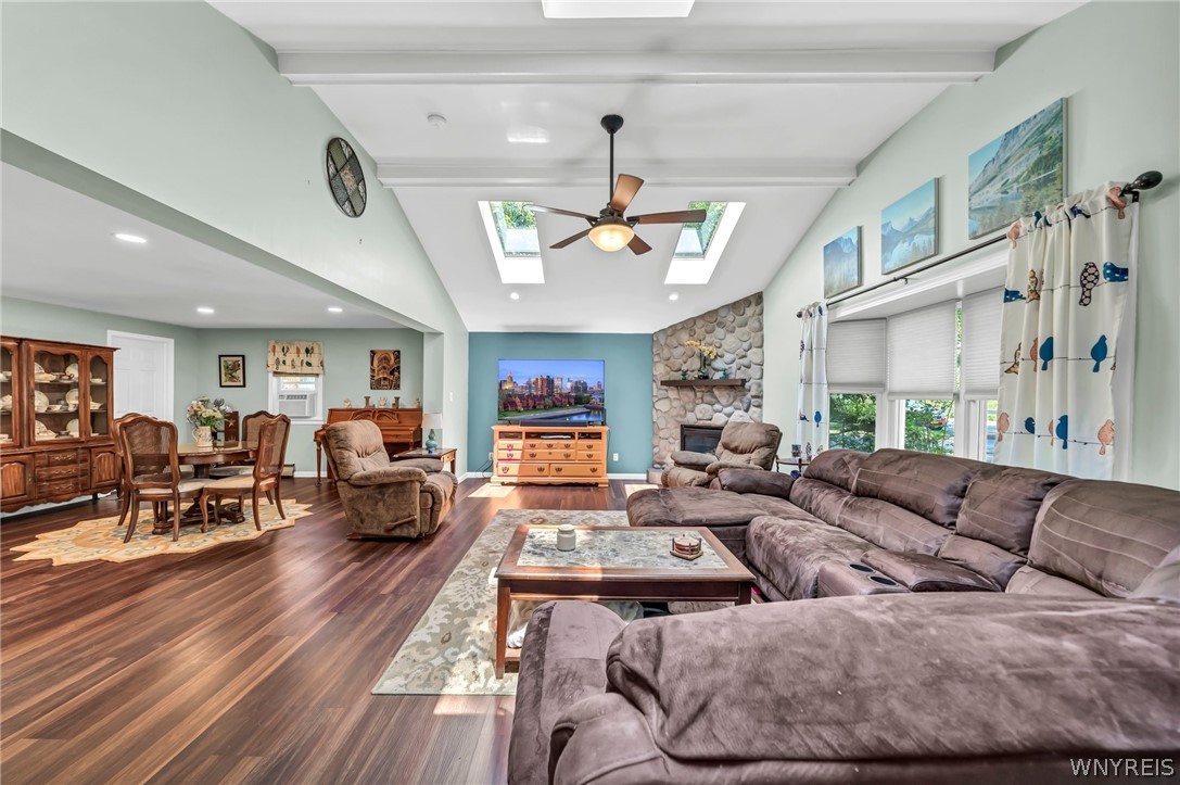 6114 Bear Ridge Road Pendleton, NY 14094 - Photo 3 of 50