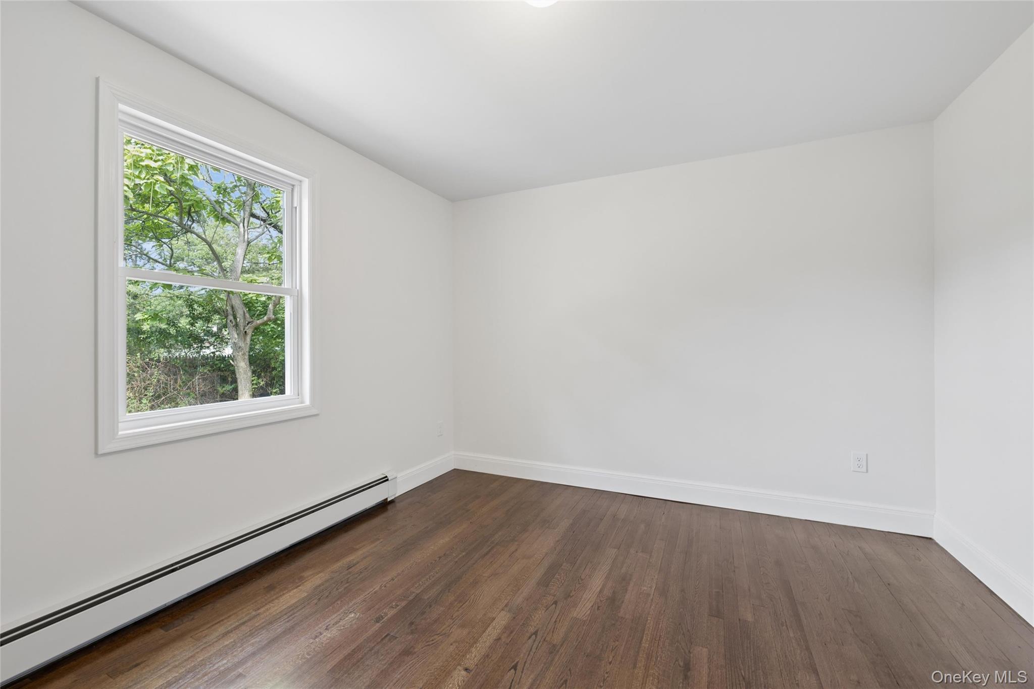 1223 Udall Road Bay Shore, NY 11706 - Photo 25 of 30 Gallery Image 25