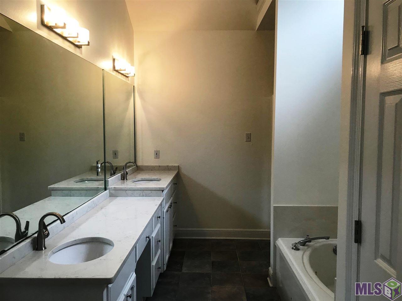 1721 Obrien Drive Baton Rouge, LA 70810 - Photo 13 of 18 Gallery Image 13