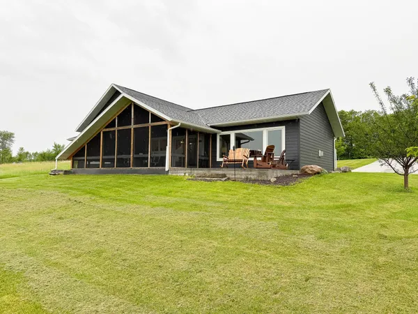 $649,900 | 24718 West Elbow Road, Pelican Rapids, MN 56572