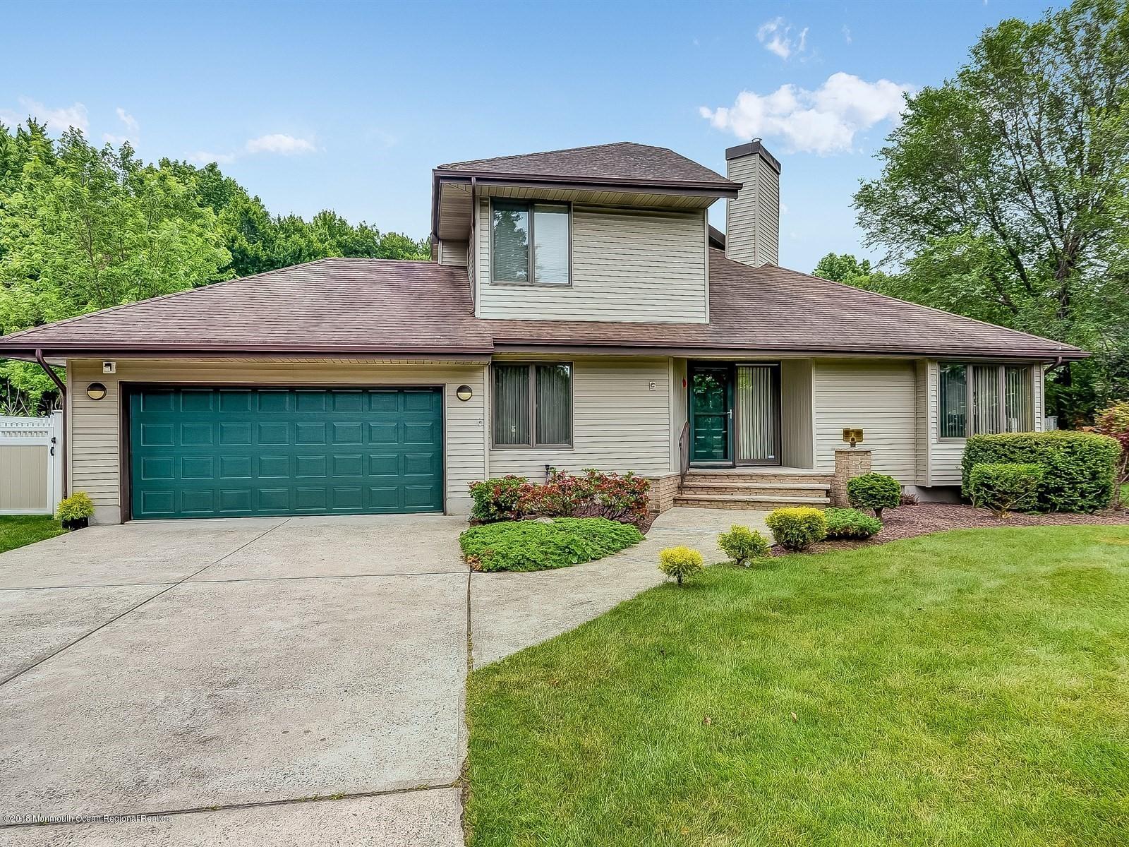 160 Lloyd Road Aberdeen, NJ 07747 - Photo 1 of 27 002_Front