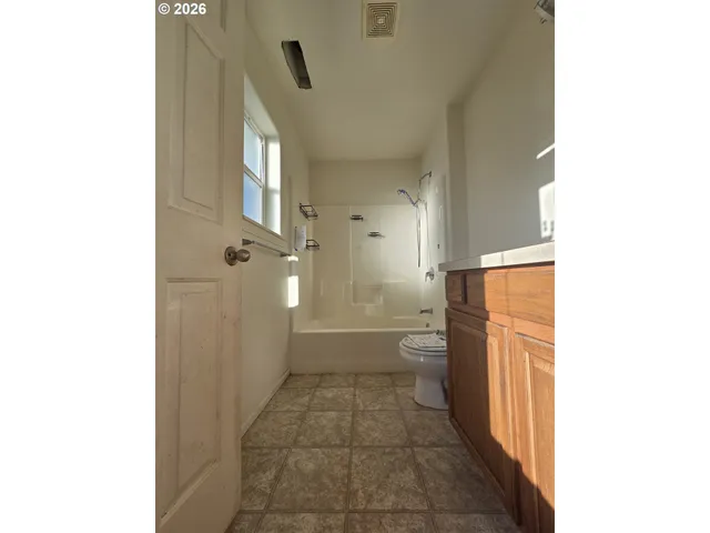 $287,000 | 151 Northeast Plum Ridge Drive, Winston, OR 97496