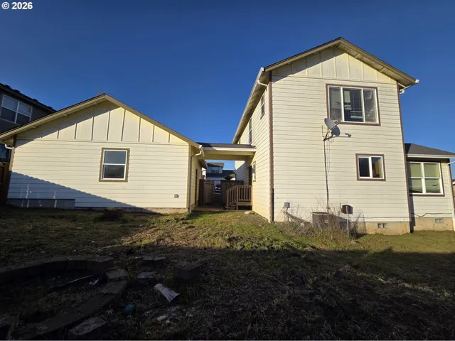 $287,000 | 151 Northeast Plum Ridge Drive, Winston, OR 97496