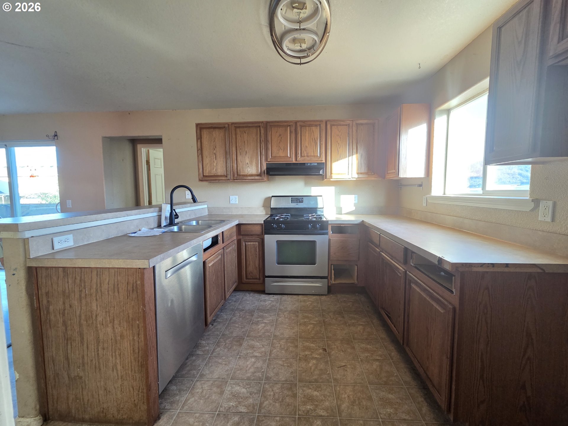 151 Northeast Plum Ridge Drive Winston, OR 97496 - Photo 10 of 27