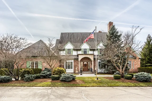 $1,324,500 | 149 West Willowgate Lane, Indianapolis, IN 46260