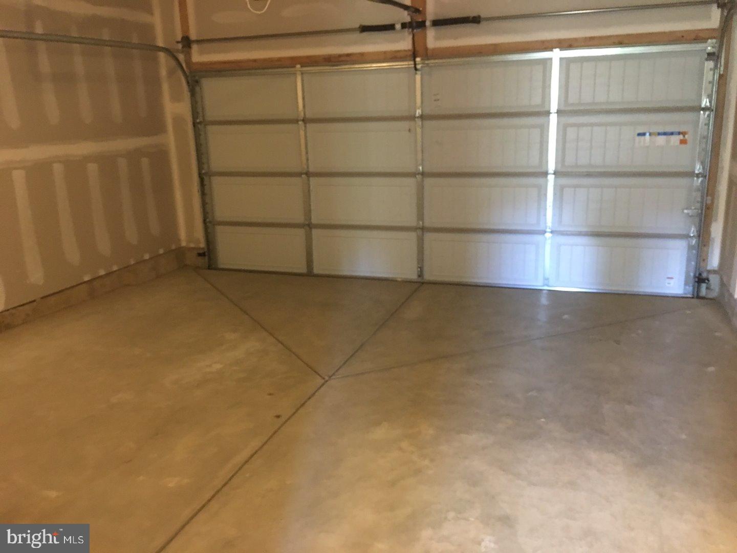 23 Addison Lane Malvern, PA 19355 - Photo 14 of 24 Garage