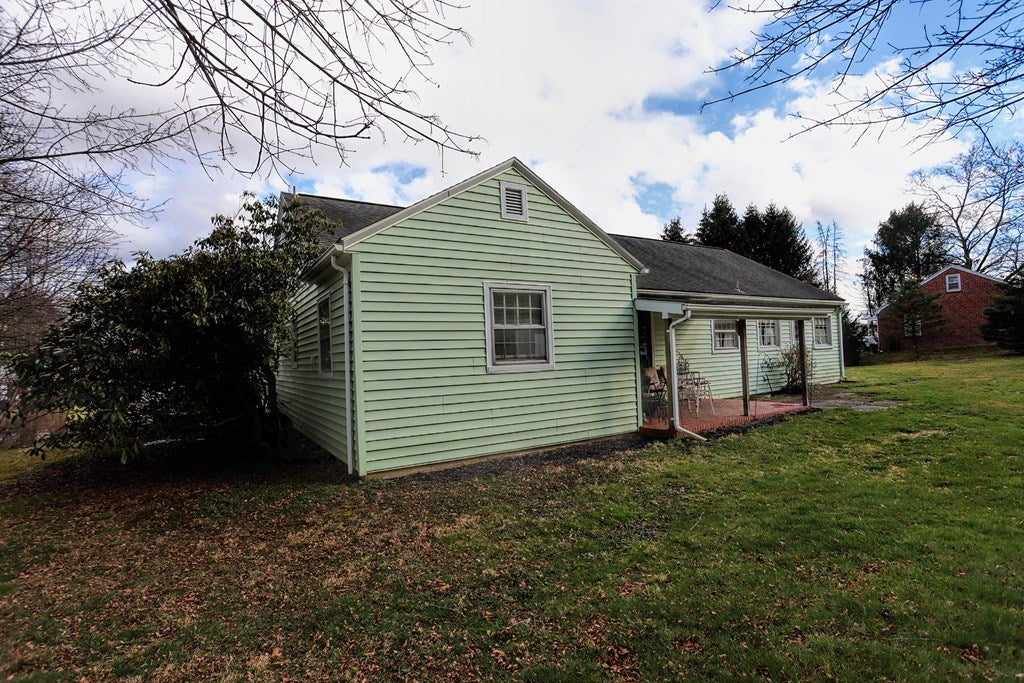 10408 Raystown Road Huntingdon, PA 16652 - Photo 15 of 50 Gallery Image 15