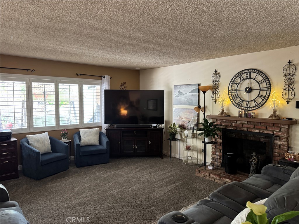 4356 Snowberry Street Riverside, CA 92504 - Photo 8 of 24