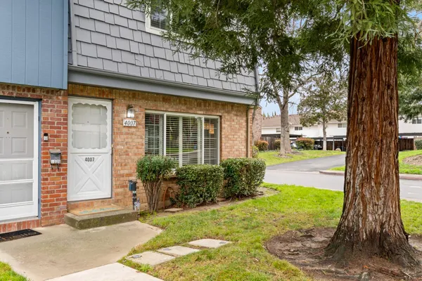 $311,500 | 4007 Oak Villa Circle, Carmichael, CA 95608