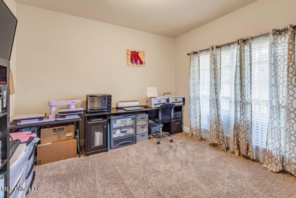 14420 North Swan Road Gulfport, MS 39503 - Photo 20 of 36 14420NSwanRd-9