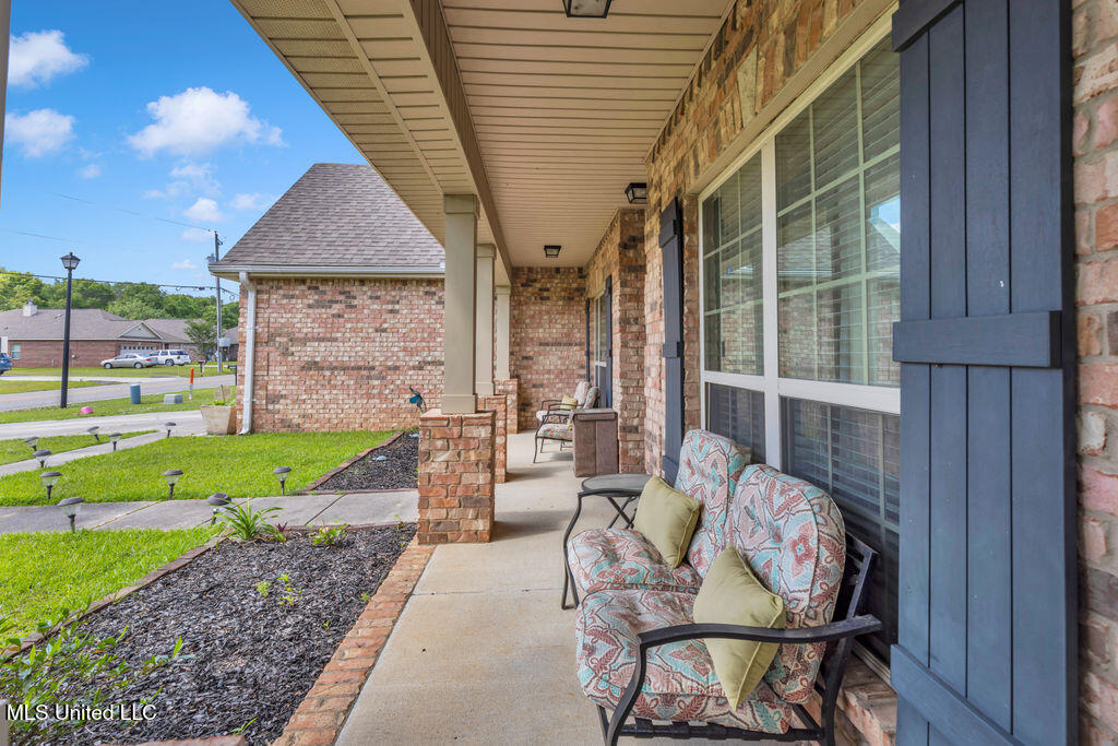 14420 North Swan Road Gulfport, MS 39503 - Photo 5 of 36 14420NSwanRd-5