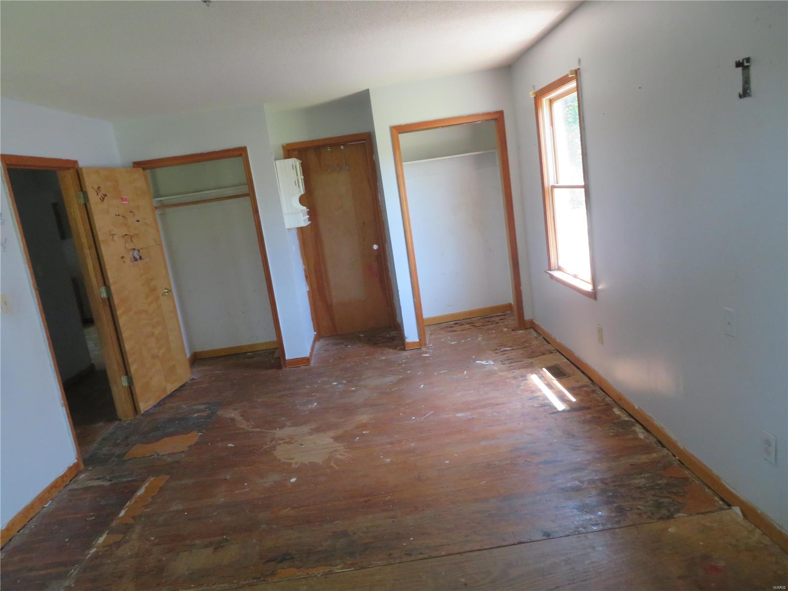490 Old Broughton Road Eldorado, IL 62930 - Photo 8 of 13 Gallery Image 8