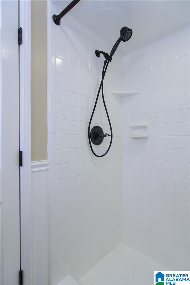 1381 Al Seier Road Birmingham, AL 35226 - Photo 20 of 32