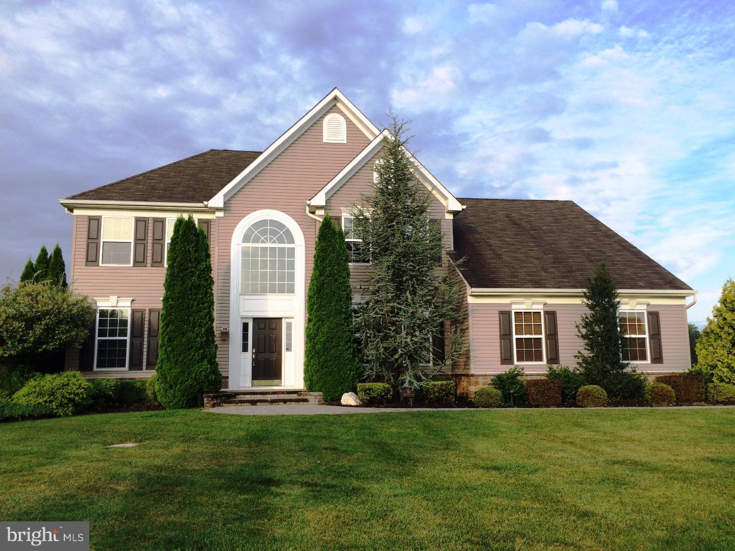725 Farmhouse Road Mickleton, NJ 08056 - Photo 1 of 25