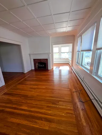 $2,300 | 25 Fayette Place, Unit 2, Taunton, MA 02780