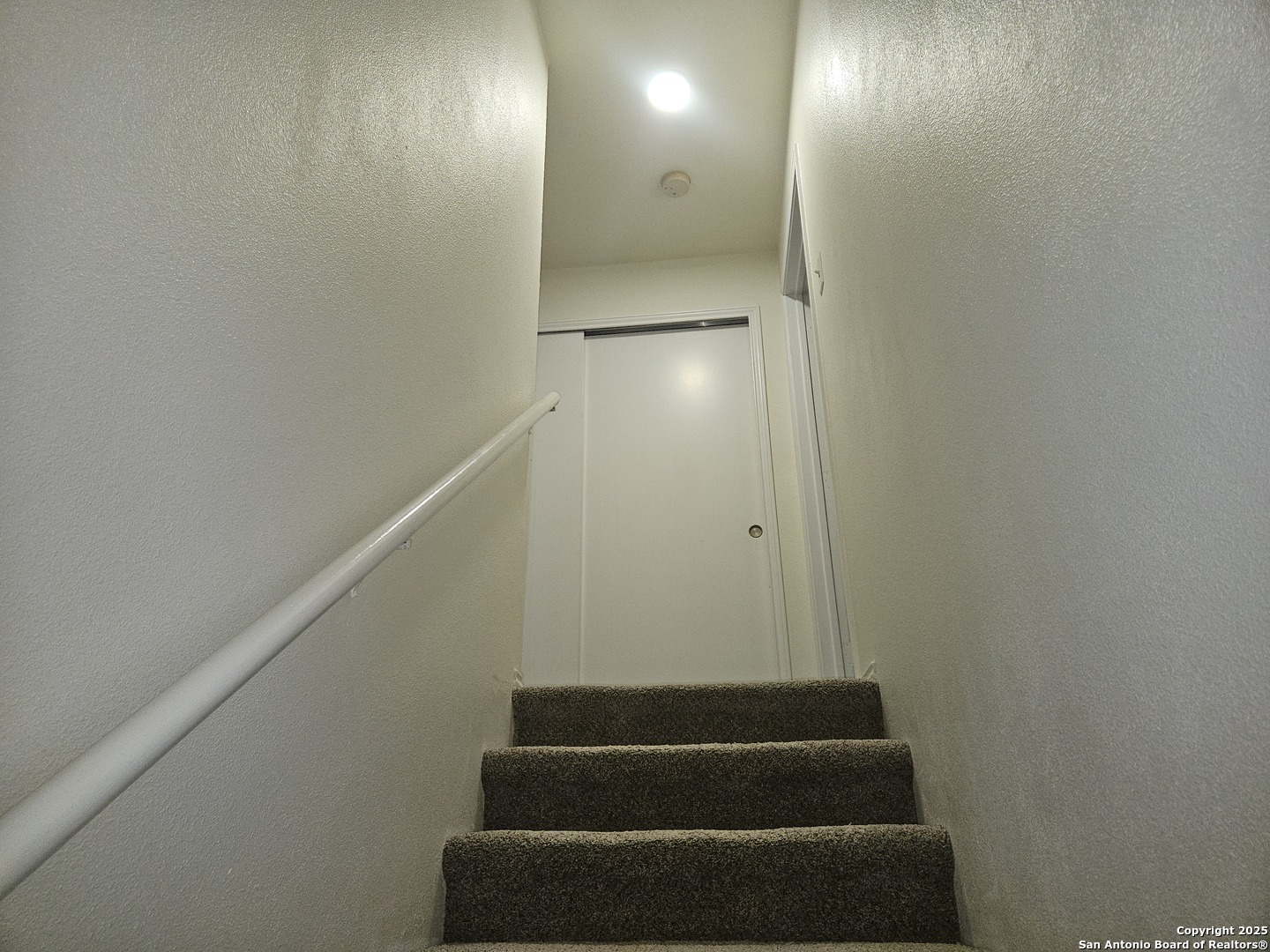 7715 Rustic Lane San Antonio, TX 78230 - Photo 16 of 26 a view of entryway