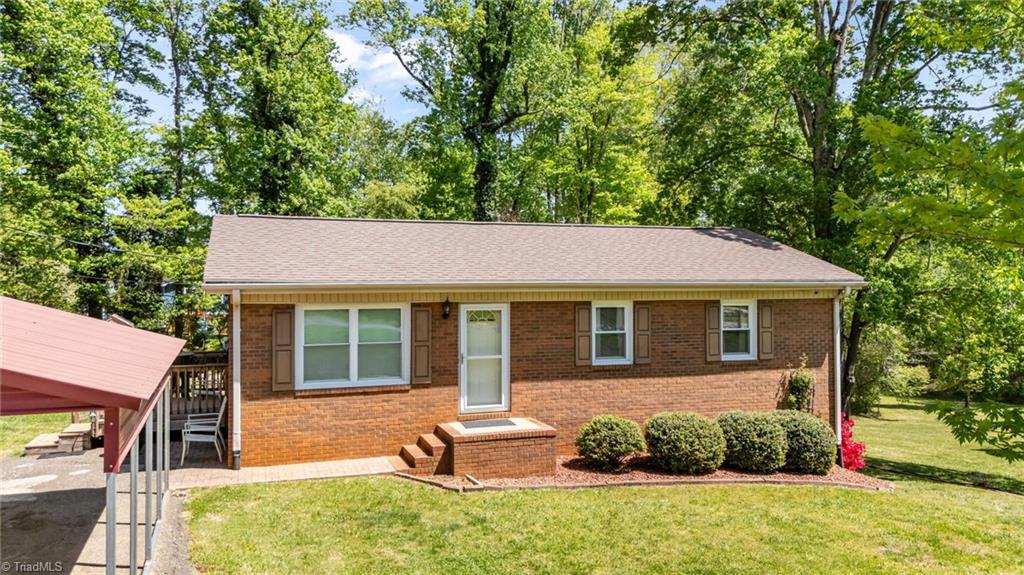 1195 Old VFW Road Pinnacle, NC 27043 - Photo 29 of 41