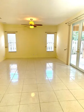 $3,000 | 2017 Prairie Key Road, Palm Springs, FL 33406