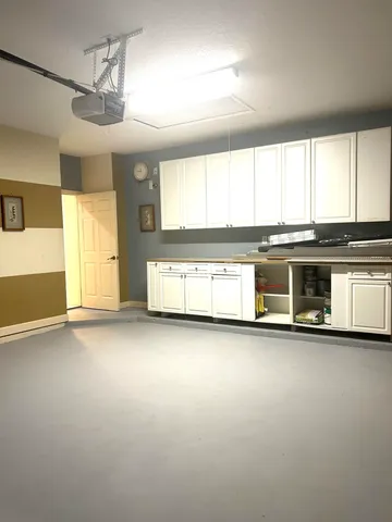 $3,000 | 2017 Prairie Key Road, Palm Springs, FL 33406