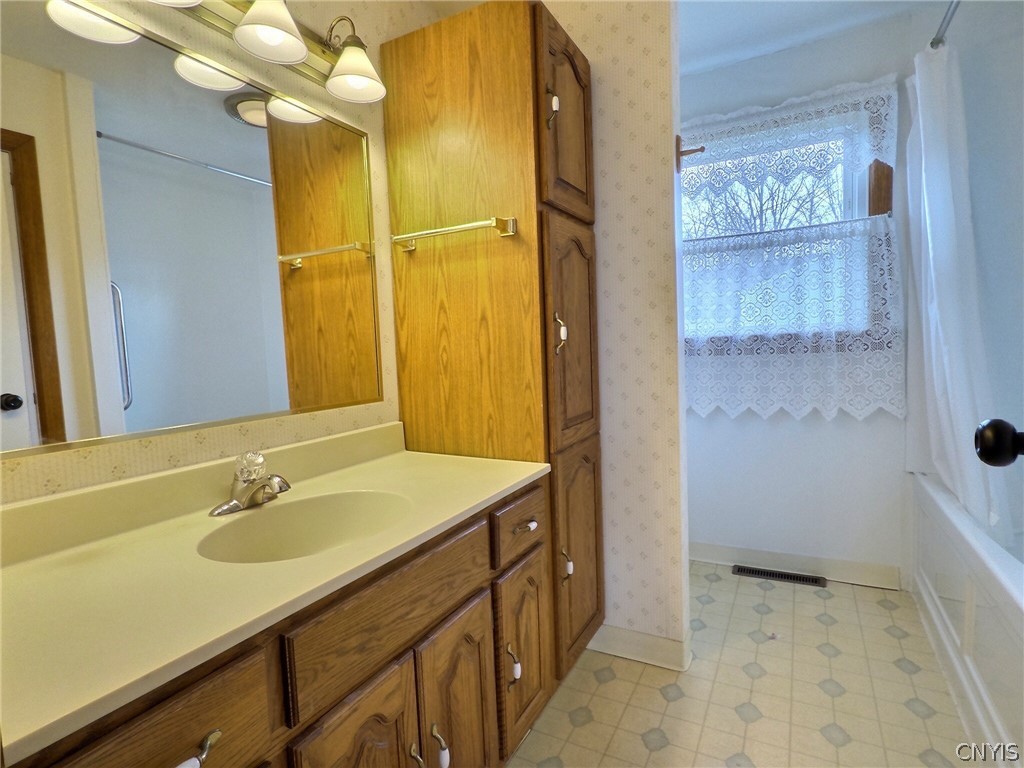 1156 Gallagher Road Cortlandville, NY 13045 - Photo 21 of 37