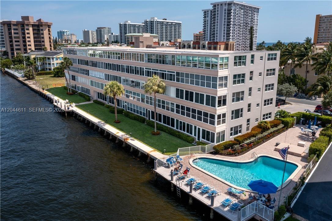 401 North Riverside Drive, Unit 504 Pompano Beach, FL 33062 - Photo 5 of 20