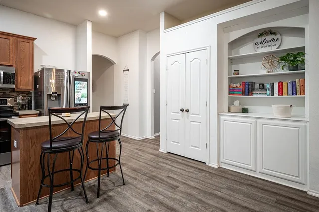 $2,495 | 409 Dempster Court, Oak Point, TX 75068