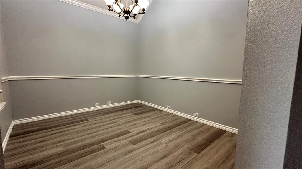 8905 Edinburgh Lane Rowlett, TX 75089 - Photo 5 of 33