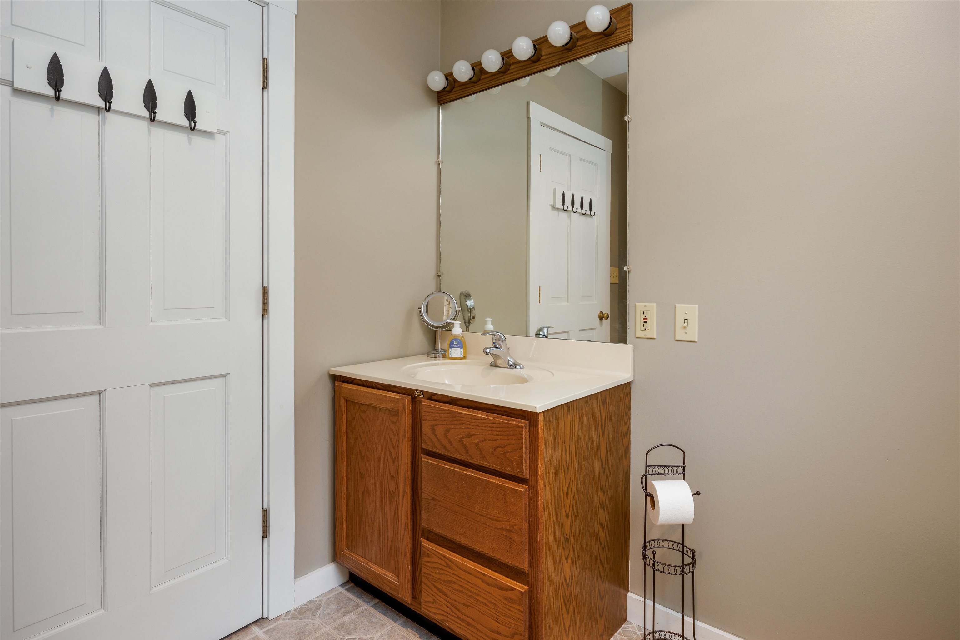 212 West Fairlee Road Fairlee, VT 05045 - Photo 28 of 46