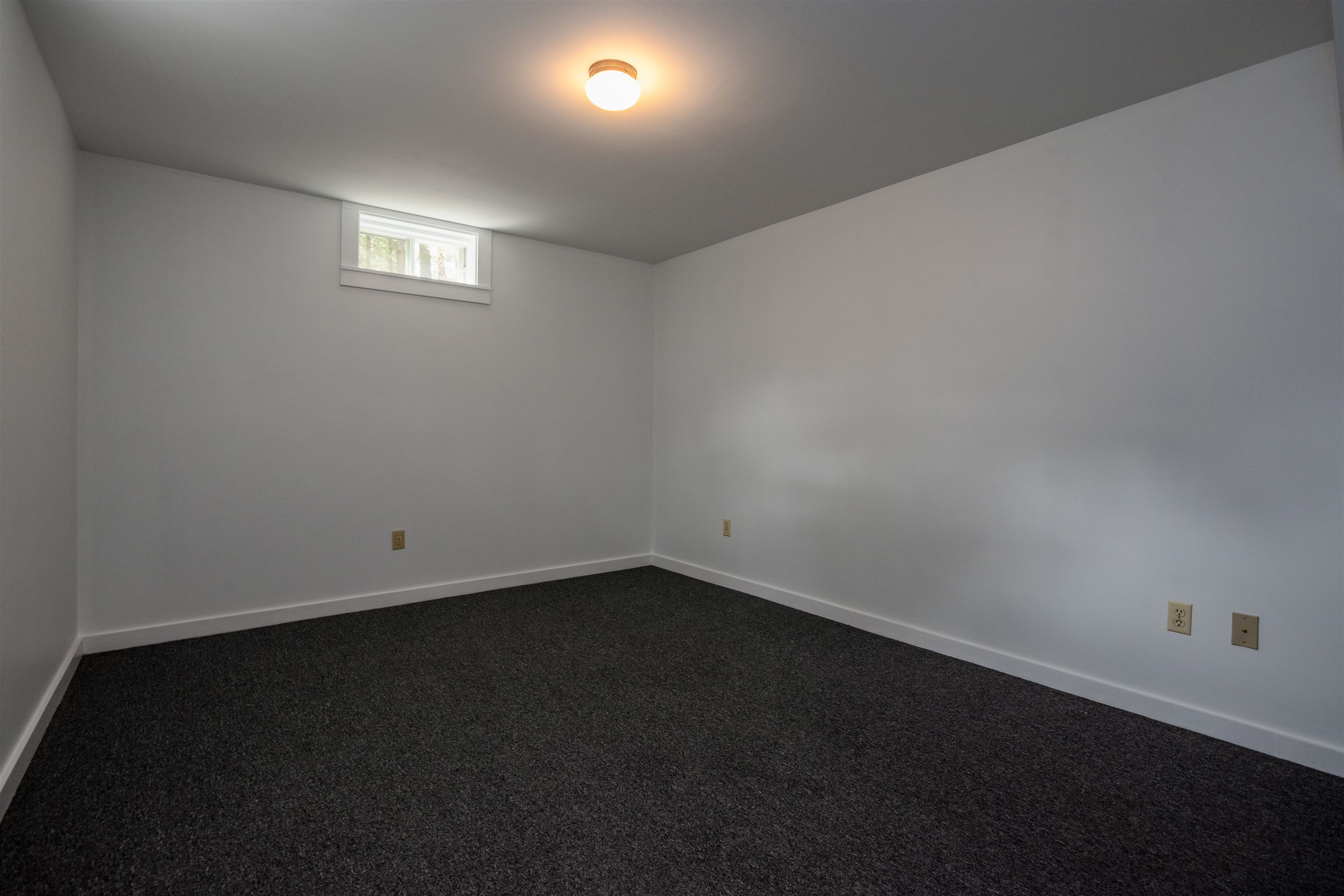 212 West Fairlee Road Fairlee, VT 05045 - Photo 29 of 46