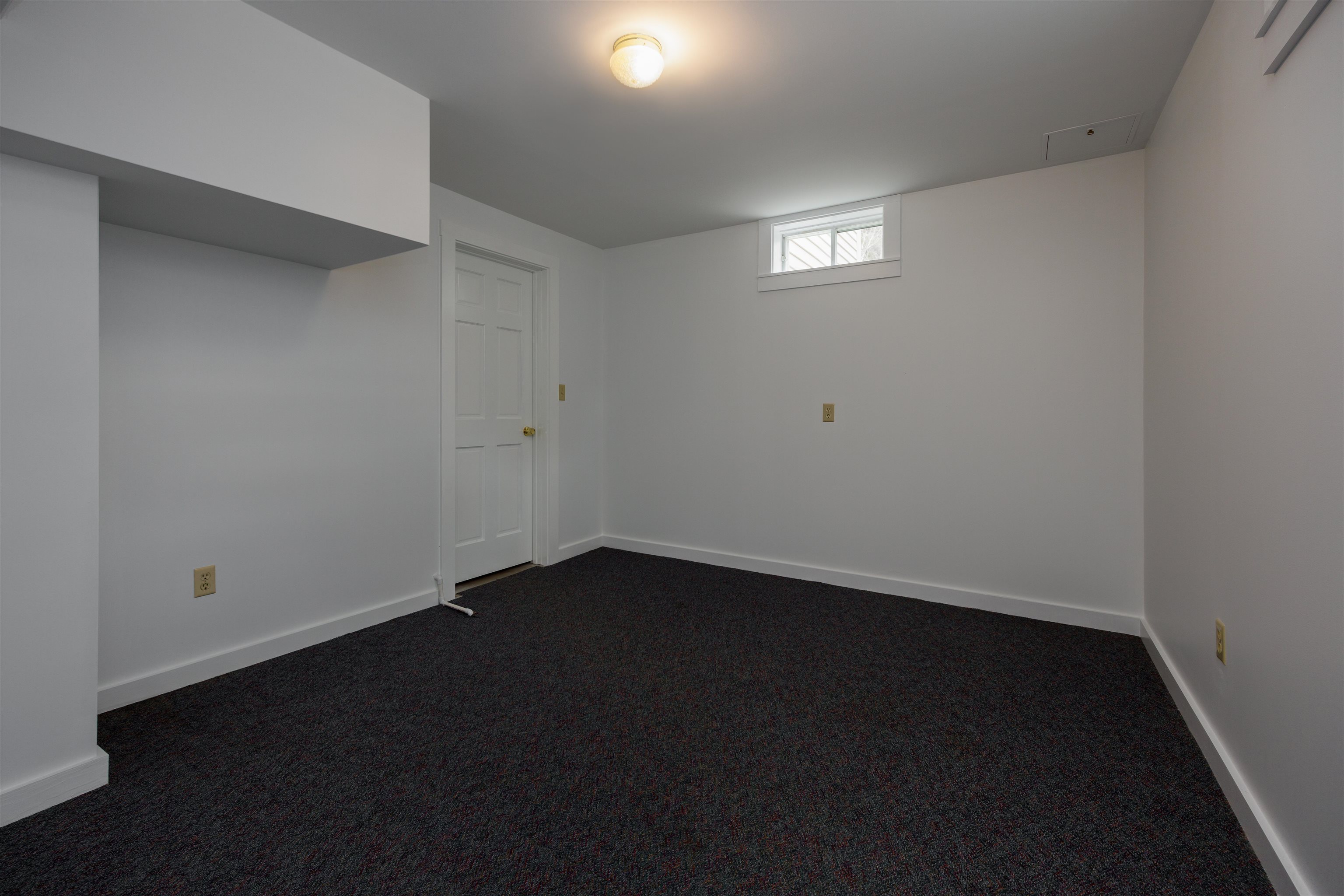 212 West Fairlee Road Fairlee, VT 05045 - Photo 32 of 46